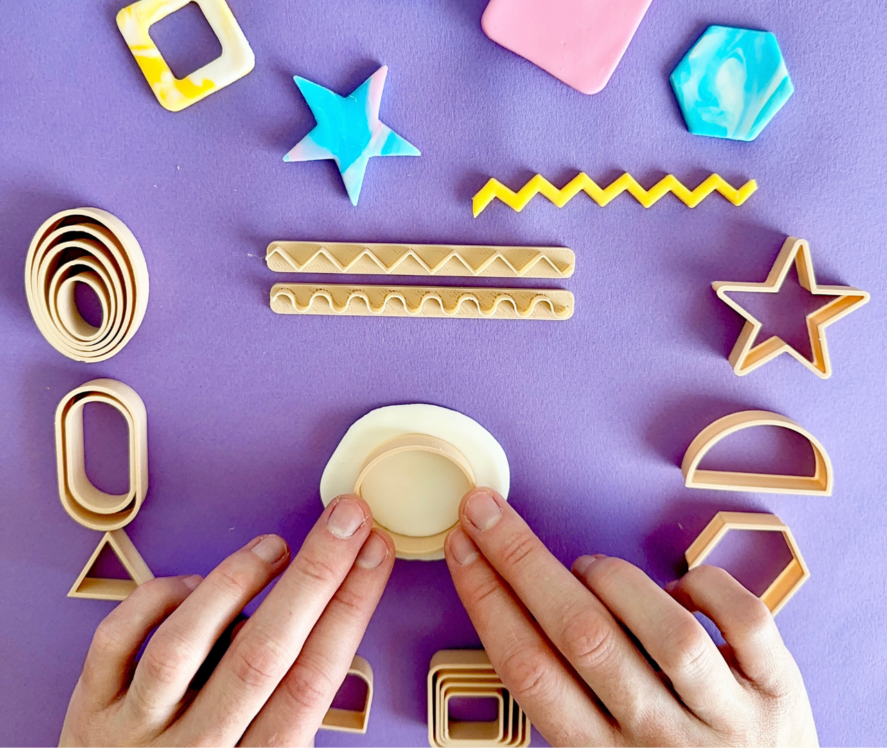 Aletler & Aksesuarlar 3 Smarta Modelleme Hamuru | shape cutters for soft clay and play dough.jpg